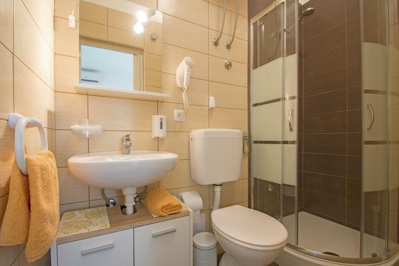 Vito Apartman Novi Vinodolski Kültér fotó